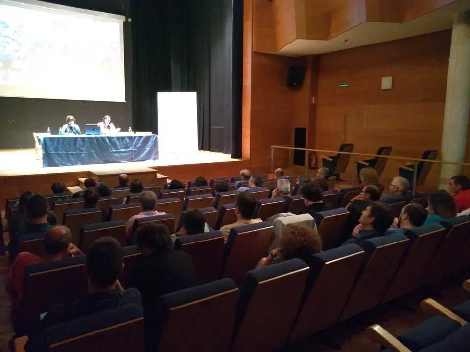 <h3>Exemplos de goberno municipal do BNG<br />
<br />
Somos quen de transformar o pa&iacute;s</h3>

<p>&nbsp;</p>

<p>#ConcellosBNG</p>
