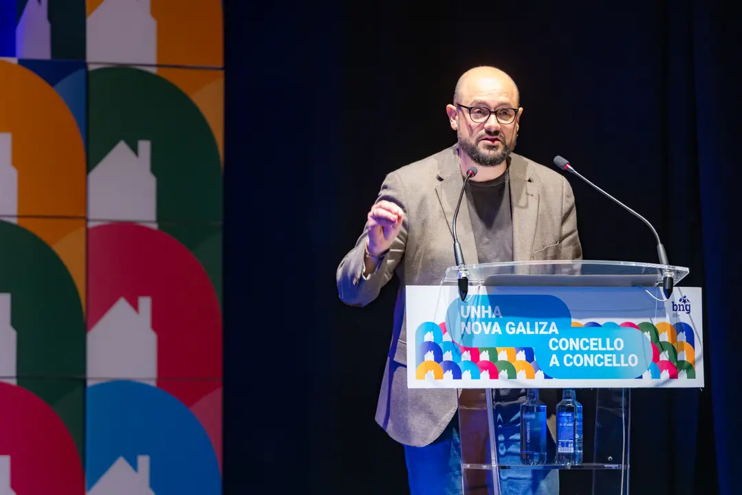 Acto de presentaci&oacute;n do primeiro tramo da candidatura do BNG de Ames &aacute;s municipais 2023, coa presenza da portavoz nacional do BNG, Ana Pont&oacute;n, candidatos e candidatas do BNG da comarca de Santiago nos seus concellos, compa&ntilde;eiros e compa&ntilde;eiras e p&uacute;blico en xeral, ateigando a Casa da Cultura do Milladoiro.