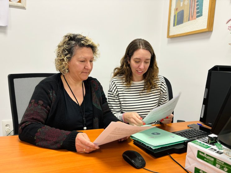 As concelleiras Escarlata  Pampín e Luísa Feijoo