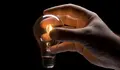 Aforrar na factura da luz, apostar por outro modelo enerxético