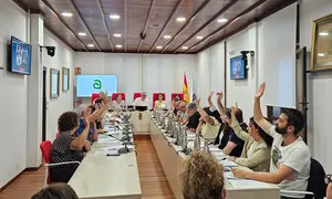 Todos os grupos da oposici&oacute;n votan a favor da moci&oacute;n presentada polo BNG