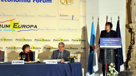 Ana Pont&oacute;n en F&oacute;rum Europa